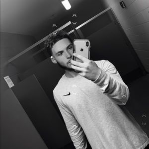 Meet your Posher, Christian